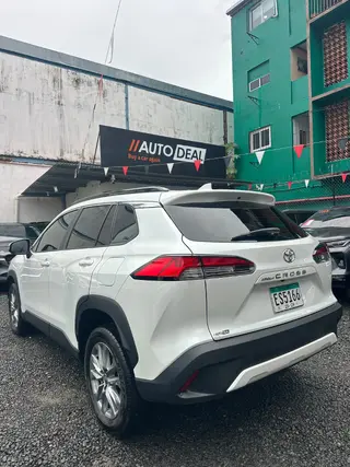 TOYOTA COROLLA CROSS 2026